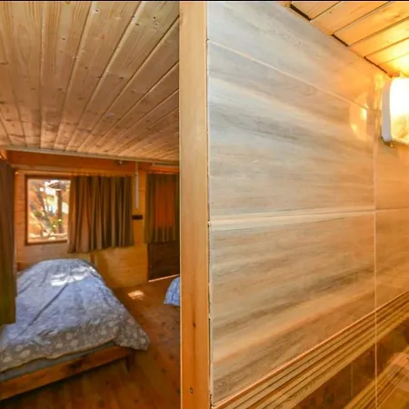 Kara Dere Park Orman Lodge